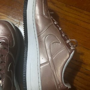 Rose gold Air Force 1